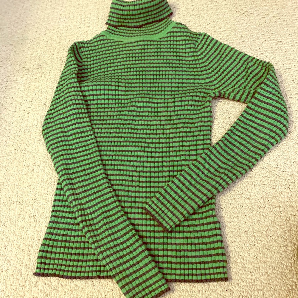 Gap striped turtleneck. Worn very gently.